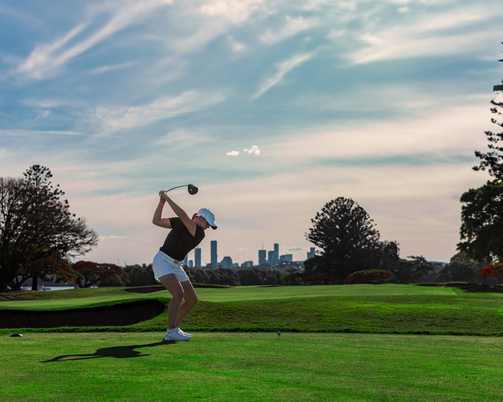 Golf prize hole